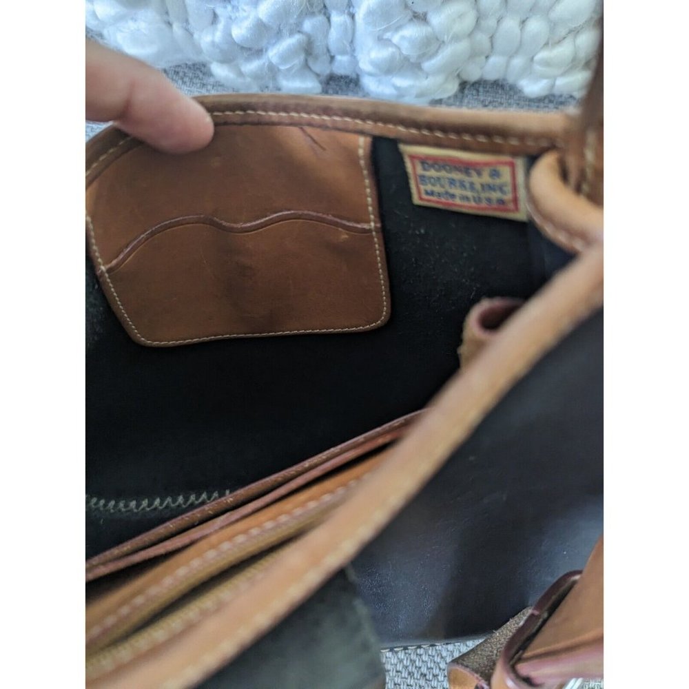Vintage Dooney & Bourke Mini Hobo Purse Black And Tan Nice Condition - Picture 10 of 16